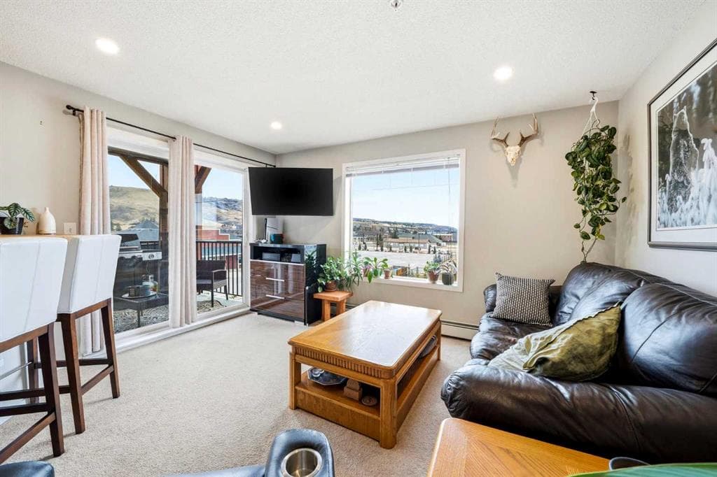 2-bed Apartment for sale at 2324, 505 Railway Street, Cochrane