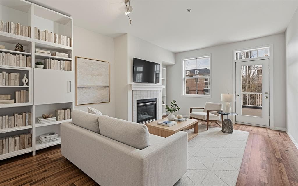 1-bed Apartment for sale at 206, 3651 Marda Link SW, Calgary