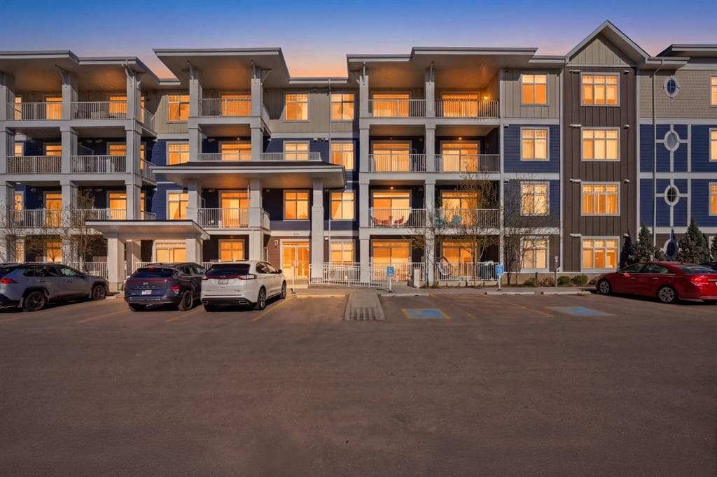 213, 400 Auburn Meadows Common SE — photo 1