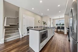 Thumbnail 15