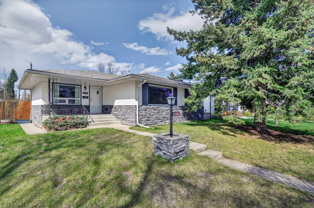 3-bed Detached for sale at 3112 34 Avenue SW, Calgary