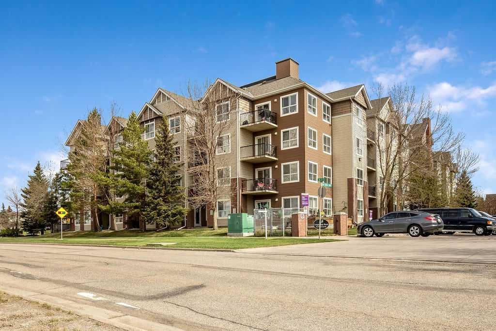 1-bed Apartment for sale at 4301, 73 Erin Woods Court SE, Calgary