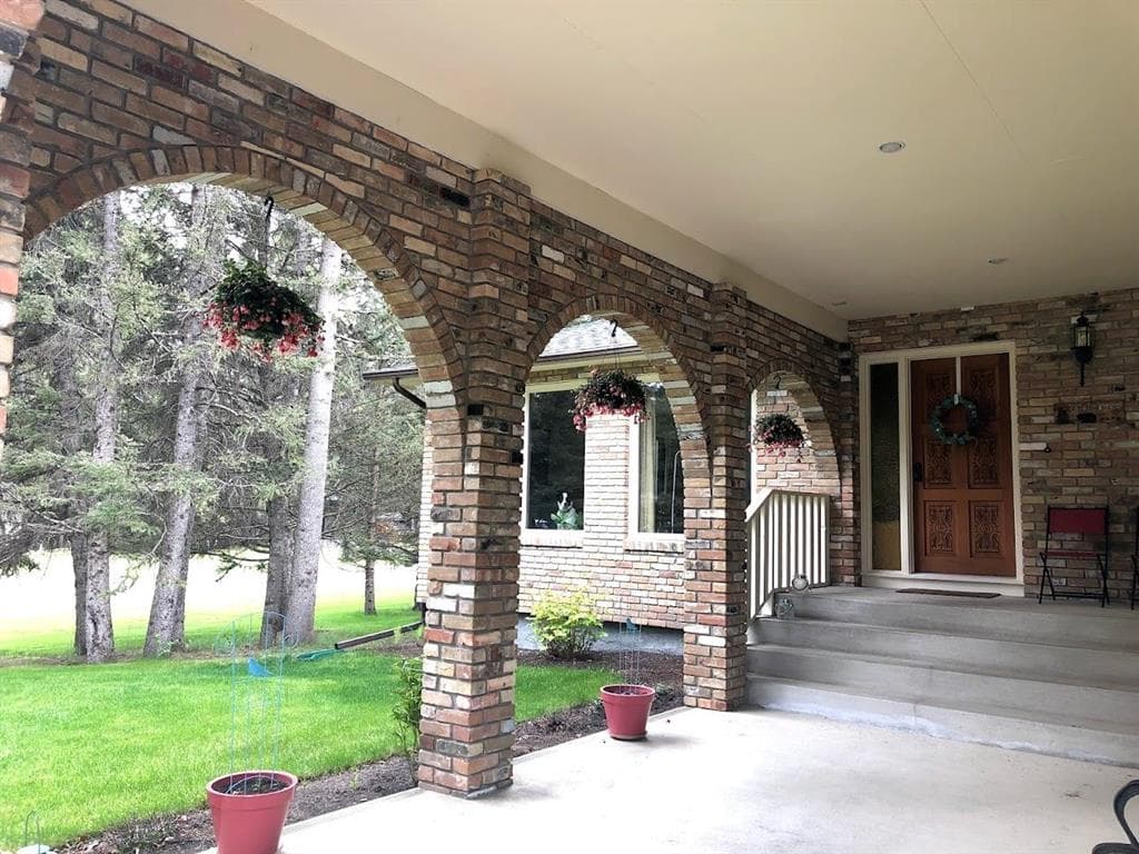 3-bed Detached for sale at 63,  Wolf Drive, Rural Rocky View County