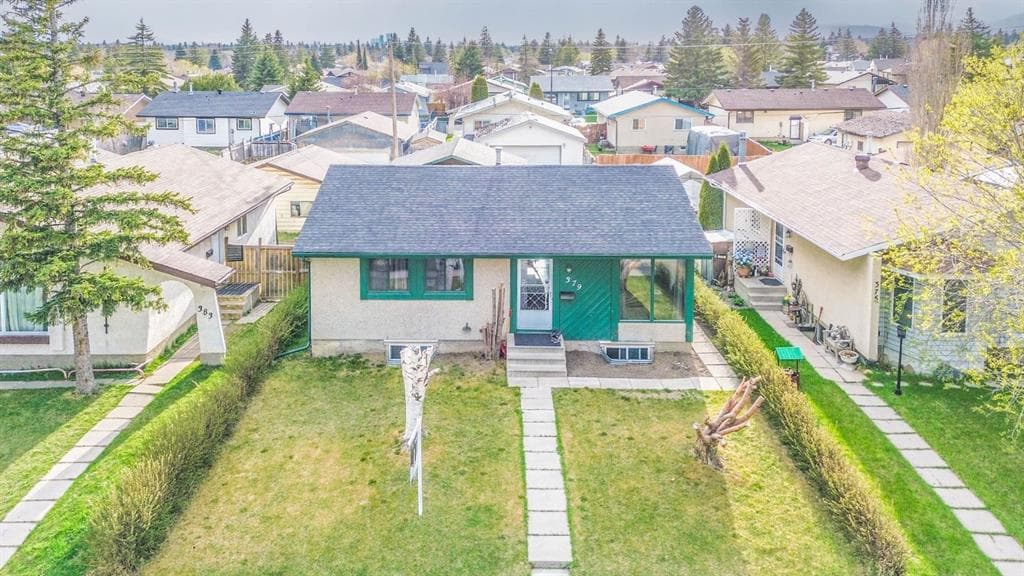 5-bed Detached for sale at 379 Maitland Crescent NE, Calgary