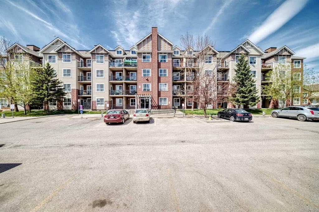 1-bed Apartment for sale at 3309, 73 Erin Woods Court SE, Calgary