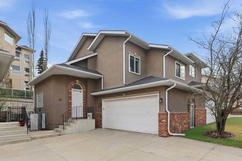 4-bed Semi-detached for sale at 45 Patterson Hill SW, Calgary
