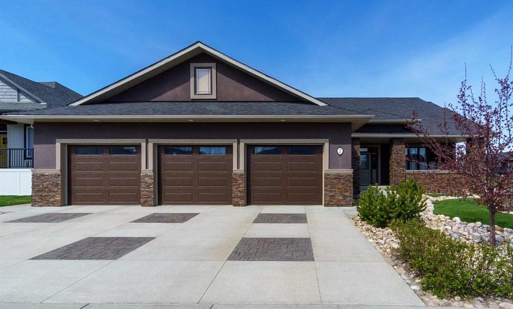 5-bed Detached for sale at 2 Harrison Green, Olds