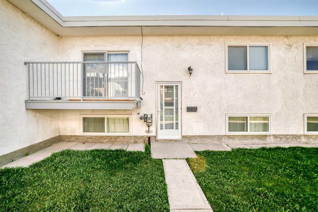 2-bed Townhouse for sale at 3, 4503 75 Street NW, Calgary
