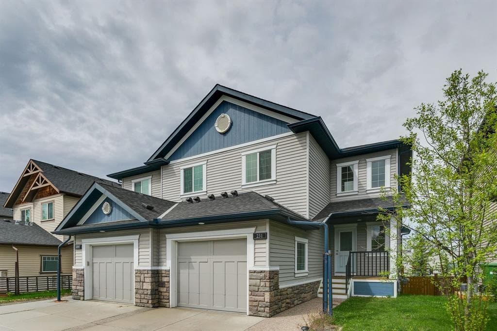 3-bed Semi-detached for sale at 231 Kingsbridge Road SE, Airdrie