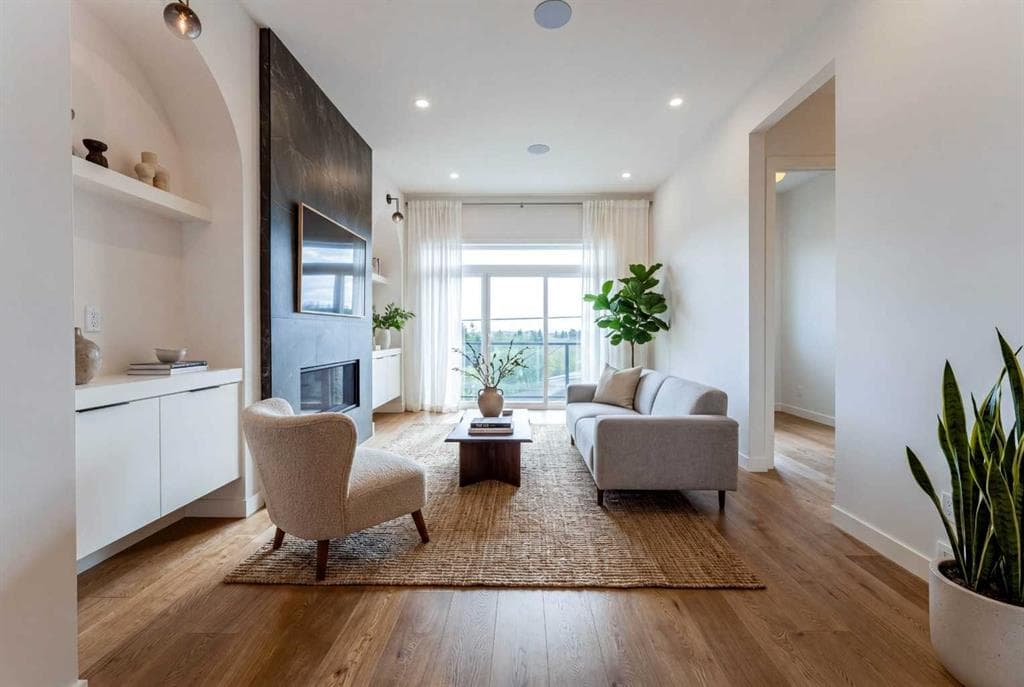 4-bed Detached for sale at 90 Hartford Road NW, Calgary