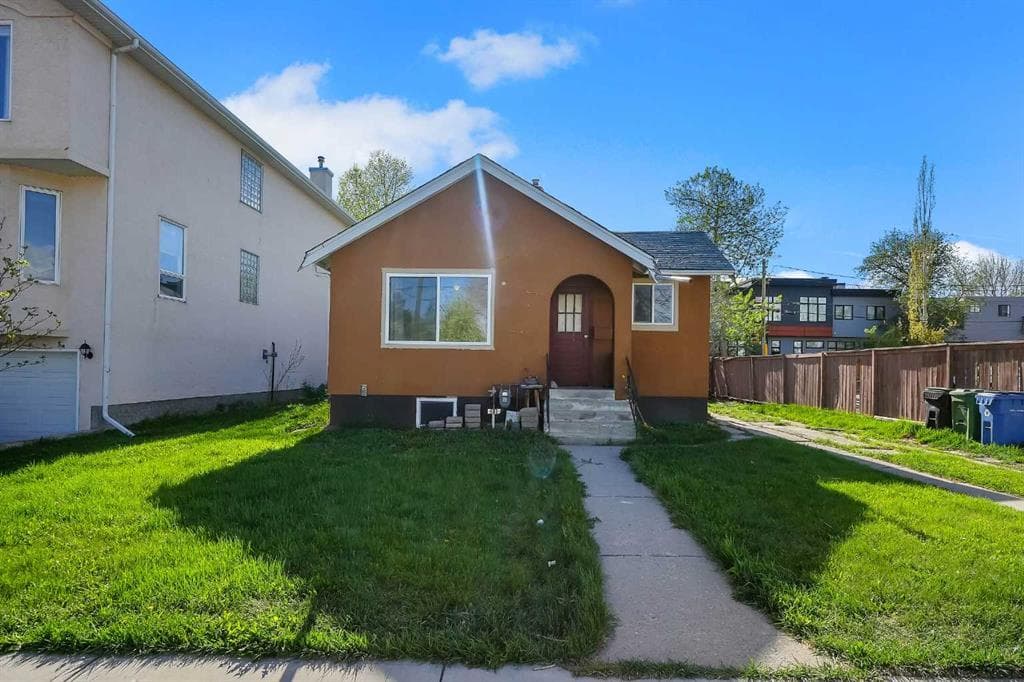 5-bed Detached for sale at 1507 1 Street NE, Calgary