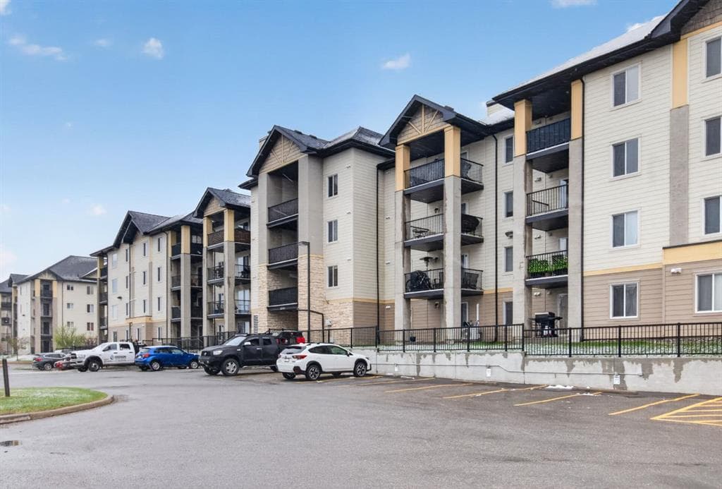 2-bed Apartment for sale at 7103, 304 Mackenzie Way SW, Airdrie