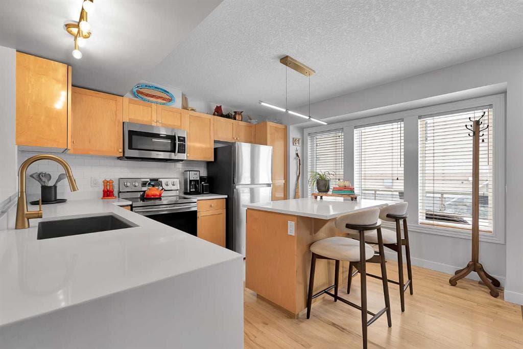 2-bed Townhouse for sale at 40 Patina Terrace SW, Calgary