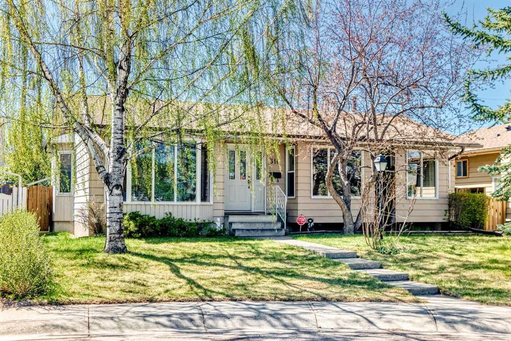 3-bed Detached for sale at 316 Glamorgan Place SW, Calgary