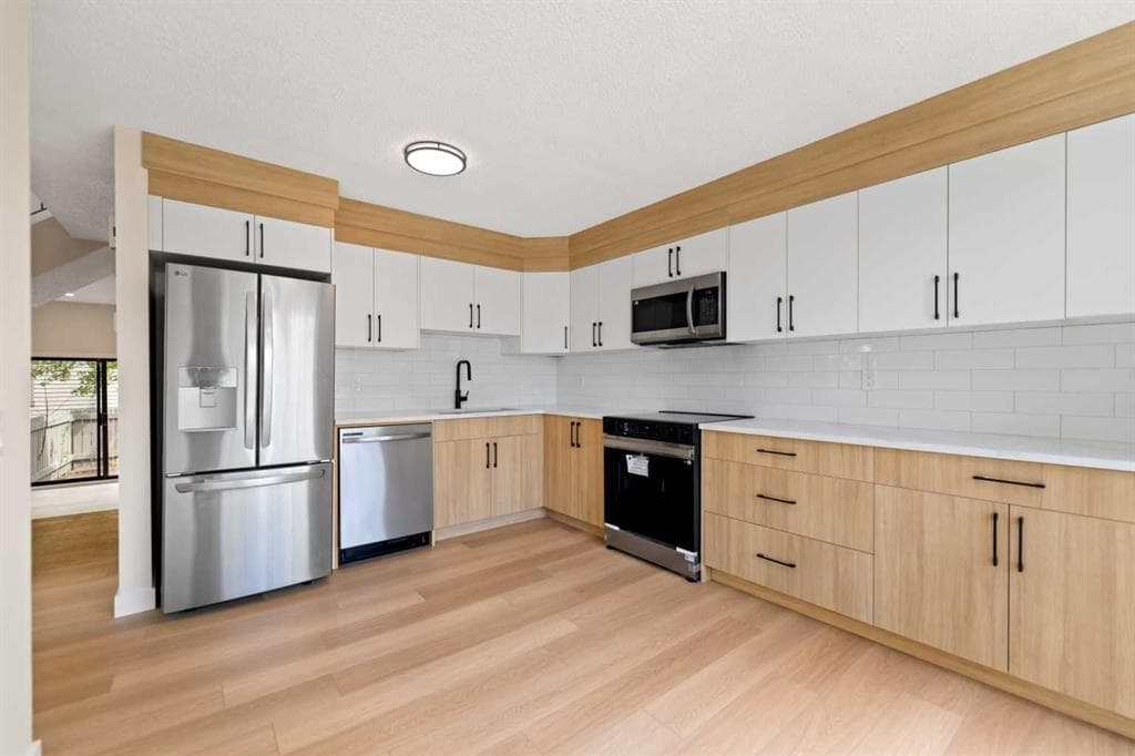 3-bed Townhouse for sale at 32, 99 midpark Gardens SE, Calgary