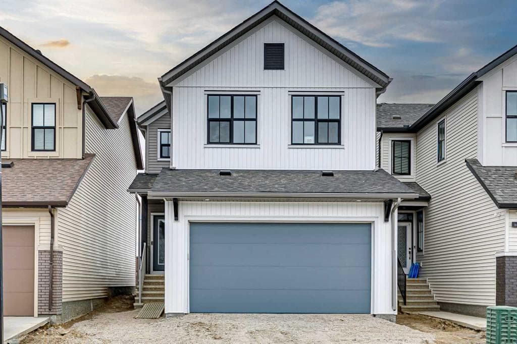 3-bed Detached for sale at 30 Bartlett Row SE, Calgary