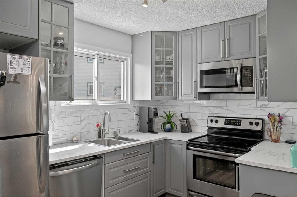 3-bed Townhouse for sale at 47, 131 Templehill Drive NE, Calgary