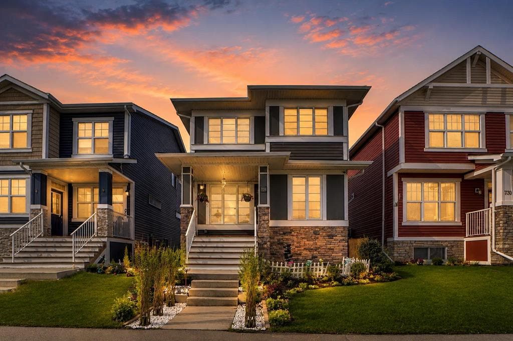 3-bed Detached for sale at 726 Redstone Drive NE, Calgary
