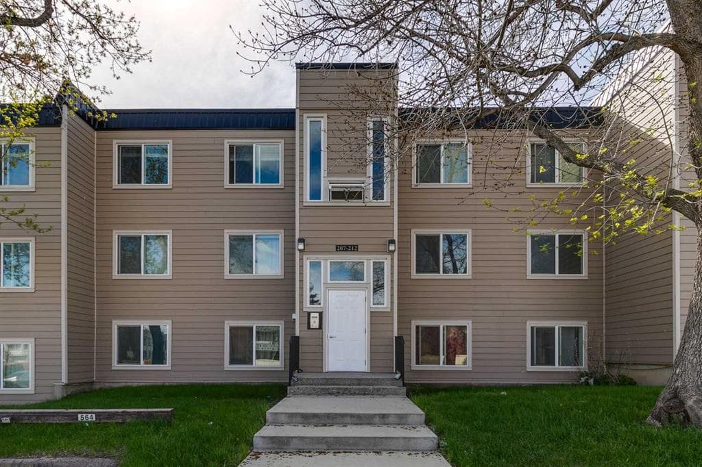 2-bed Apartment for sale at 208, 315 Heritage Drive SE, Calgary