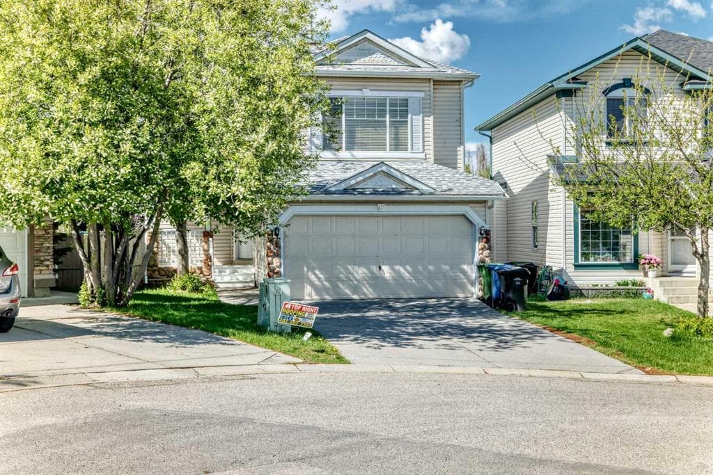 3-bed Detached for sale at 13 Harvest Park Place NE, Calgary