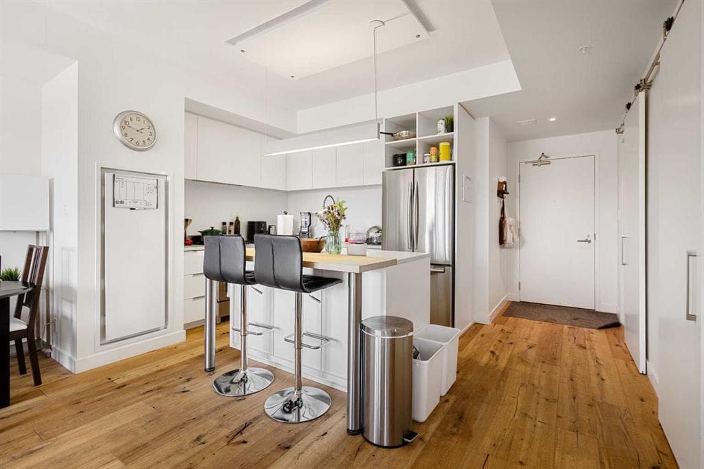 1-bed Apartment for sale at 225, 63 Inglewood Park SE, Calgary