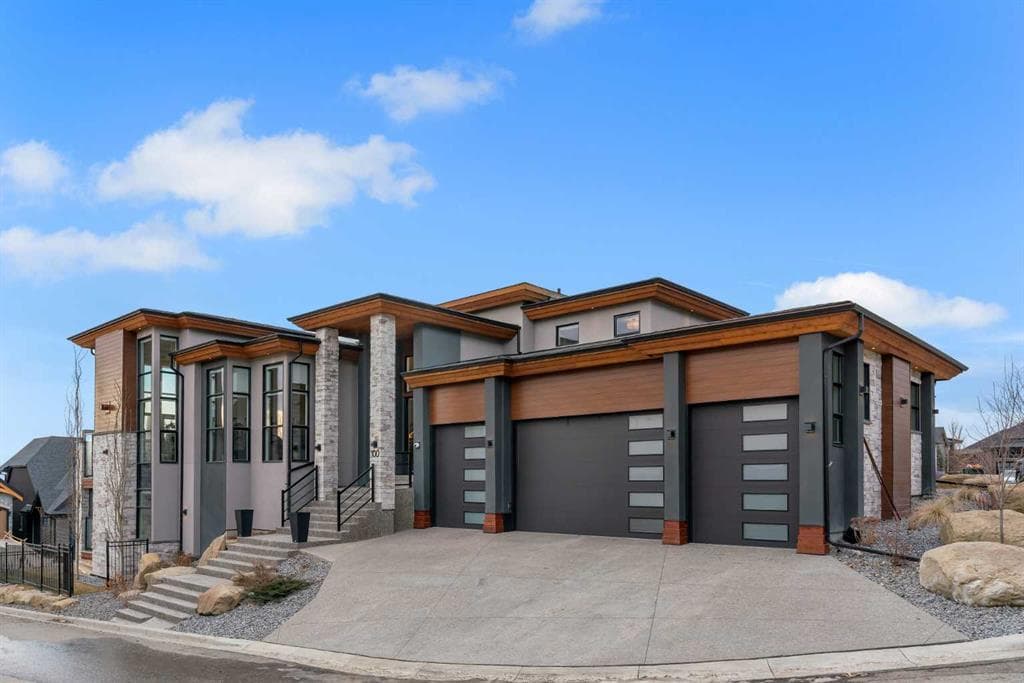 5-bed Detached for sale at 100 Elkton Close SW, Calgary