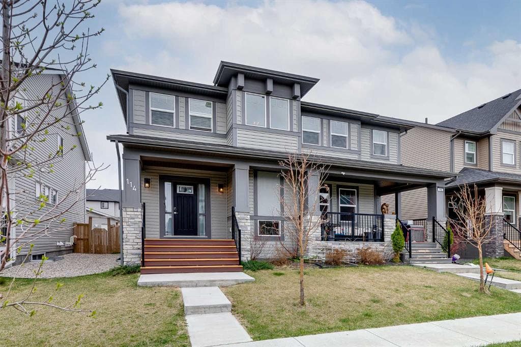 4-bed Semi-detached for sale at 114 Hillcrest Close SW, Airdrie