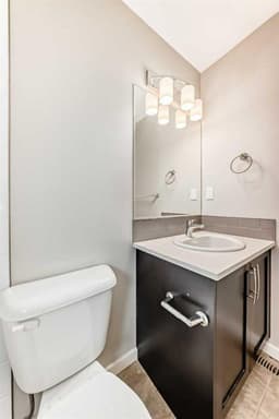 Thumbnail 26