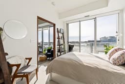 Thumbnail 18
