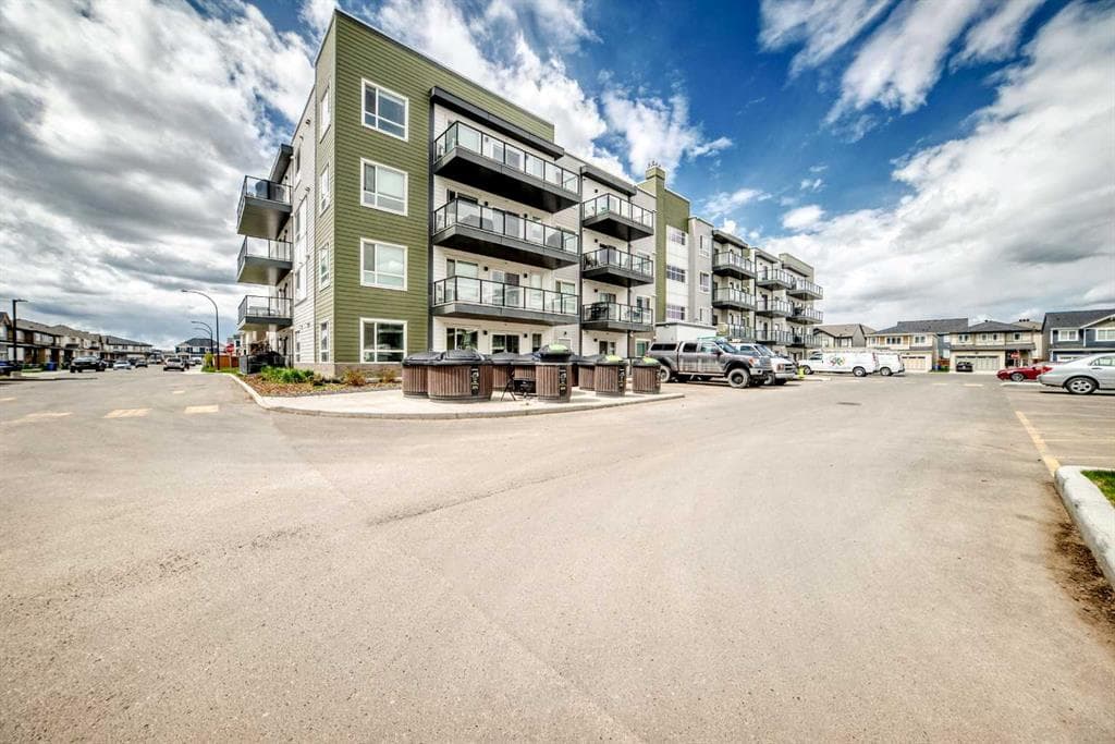 2-bed Apartment for sale at 1304, 33 CARRINGHAM Gate NW, Calgary