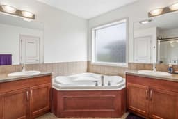 Thumbnail 23