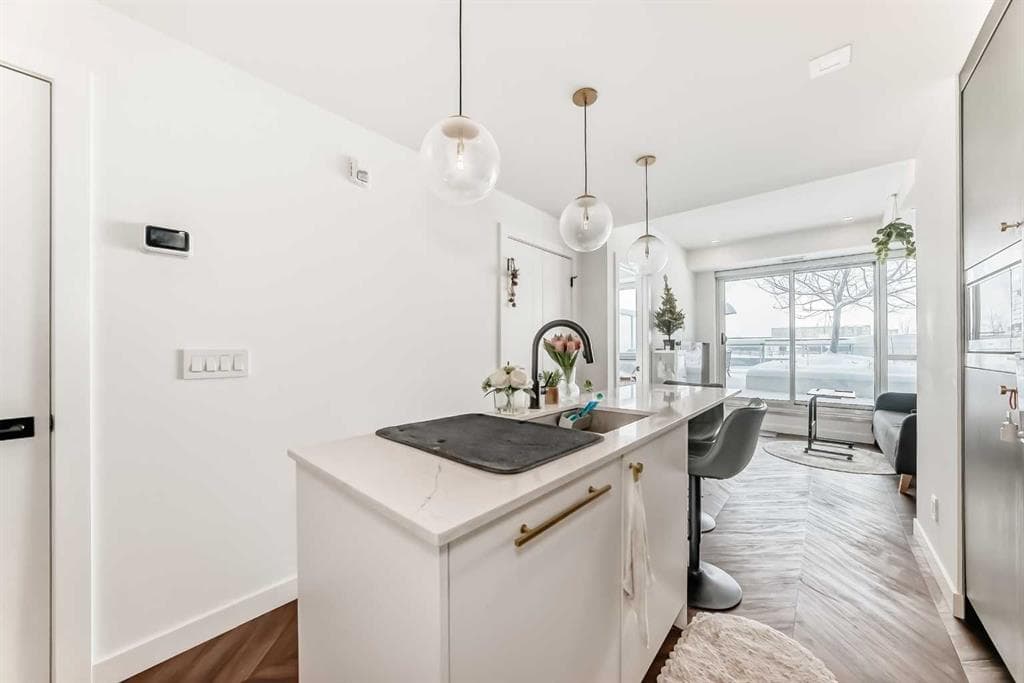 2-bed Apartment for sale at 207, 8505 Broadcast Avenue SW, Calgary