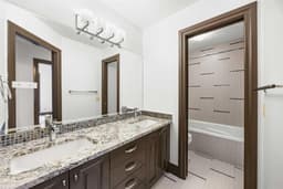 Thumbnail 25