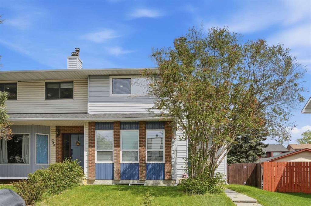 4-bed Semi-detached for sale at 248 Summerwood Place SE, Airdrie