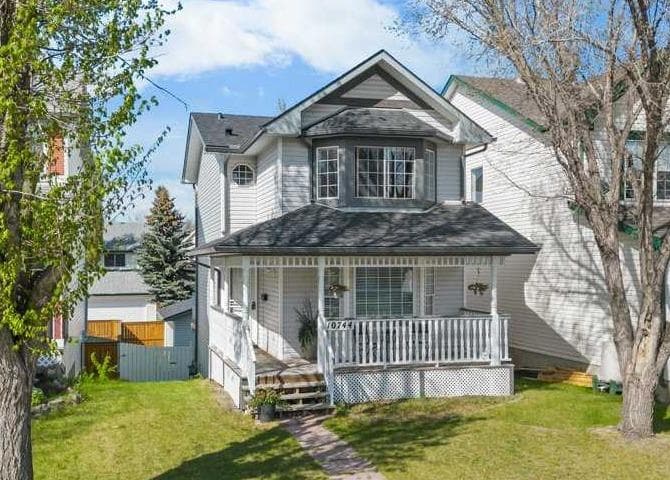 10744 Hidden Valley Drive NW — photo 1