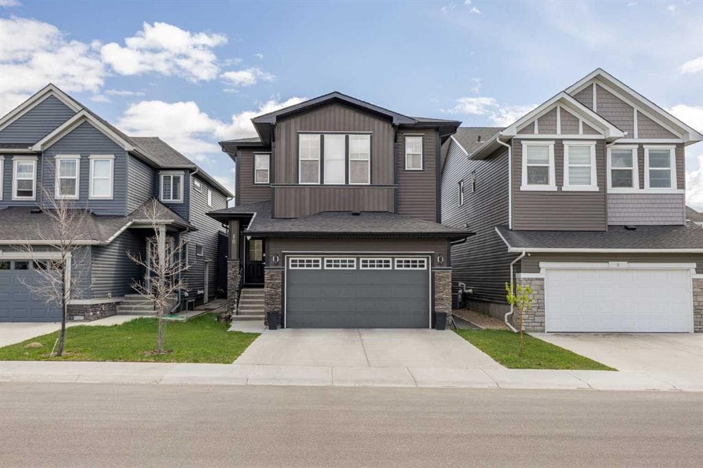 5-bed Detached for sale at 10 Evansfield Green NW, Calgary
