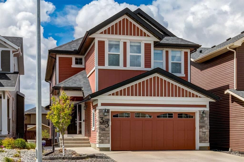 33 Evansglen Drive NW — photo 1