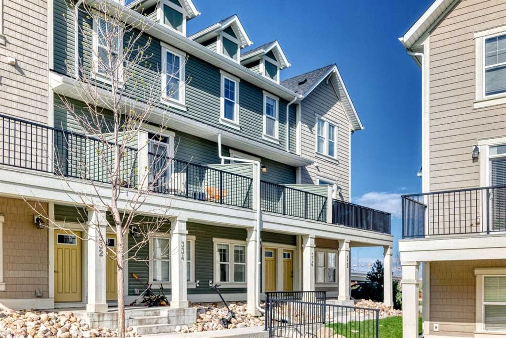 2-bed Townhouse for sale at 336 South Point Square SW, Airdrie