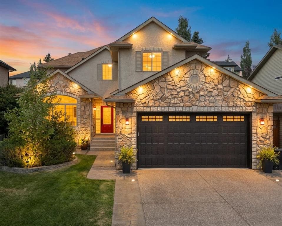 5-bed Detached for sale at 393 Banister Drive, Okotoks