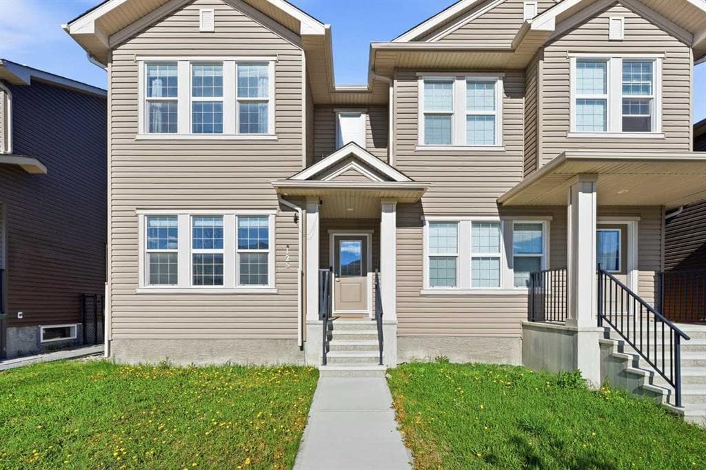4-bed Semi-detached for sale at 125 Evanston Hill NW, Calgary