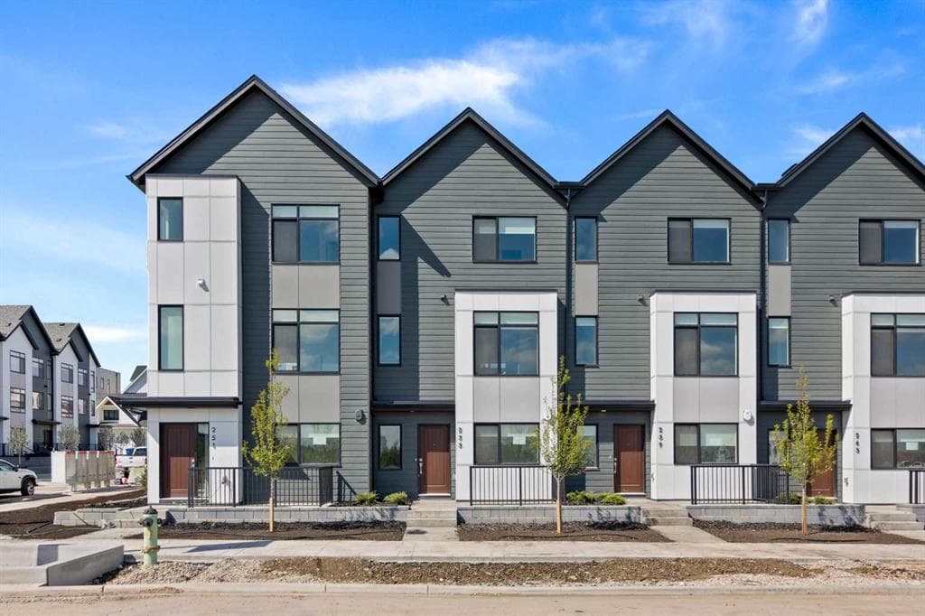 3-bed Townhouse for sale at 293 Dieppe Drive SW, Calgary