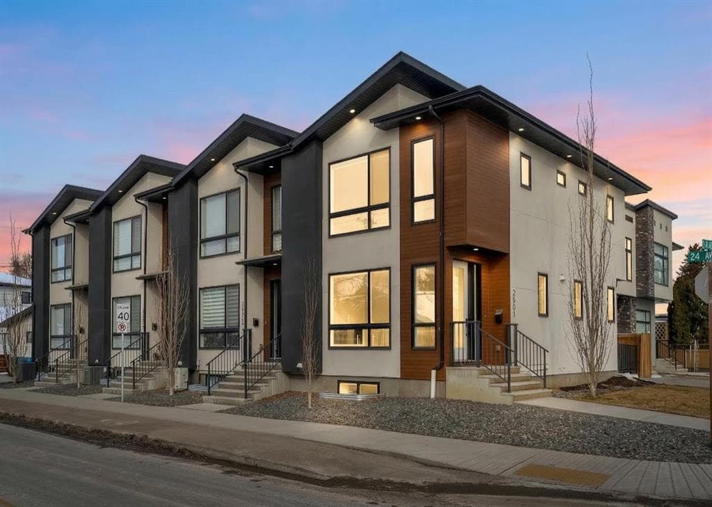 3-bed Townhouse for sale at 2501 17A Street NW, Calgary