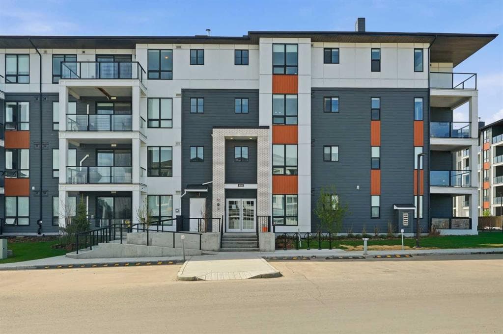 3-bed Apartment for sale at 4417, 15 Sage Meadows Landing NW, Calgary