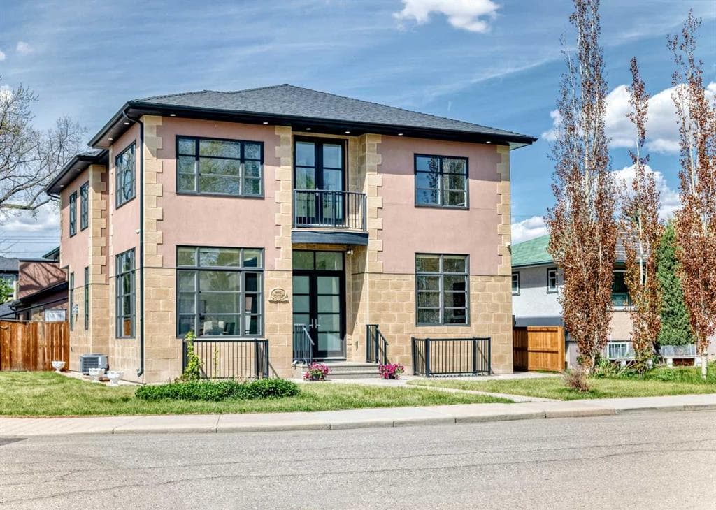 7-bed Detached for sale at 602 22 Avenue NE, Calgary