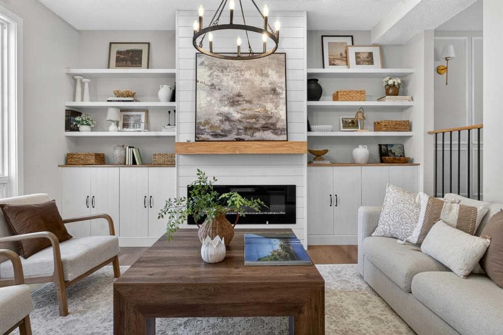 3-bed Townhouse for sale at 213, 5340 17 Avenue SW, Calgary