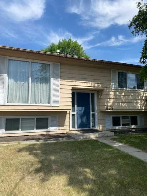 3-bed Detached for sale at 15232 1 Street SE, Calgary