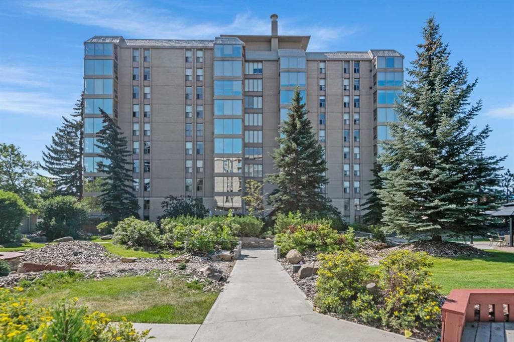 2-bed Apartment for sale at #903, 4555 Varsity Lane NW, Calgary