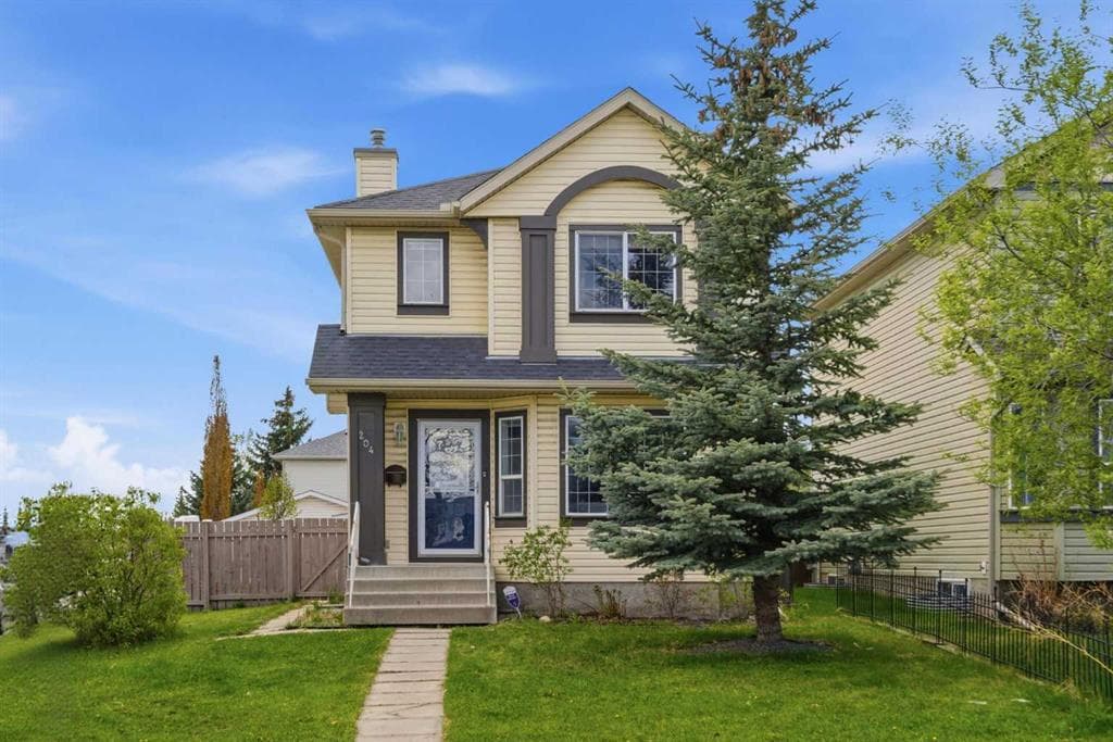 3-bed Detached for sale at 204 Citadel Bluff Close NW, Calgary