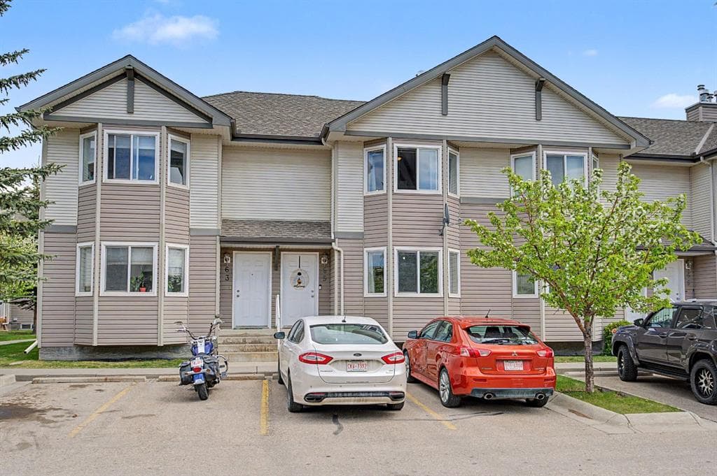 2-bed Townhouse for sale at 65 Royal Birch Villas NW, Calgary