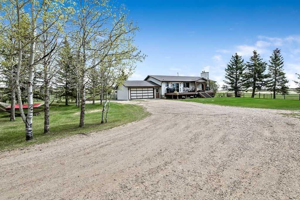 4-bed Detached for sale at 42239 Weedon Trail, Rural Rocky View County